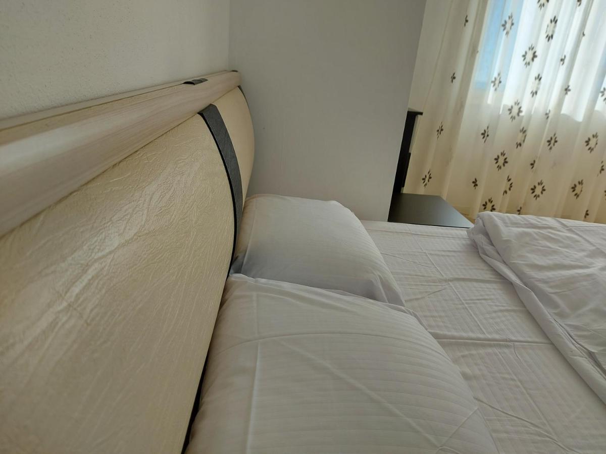 Bral Apartment 7 - Two-Bedroom With Seaview Durrës Exterior foto